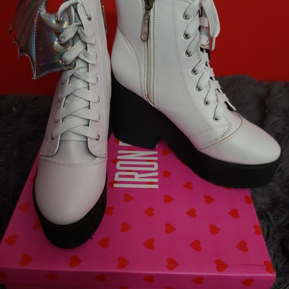 White platform boots w/ wings - Picture 3 of 3
